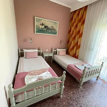 Angela أسبروبالتا